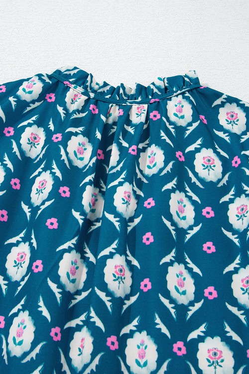 Vestido Curto Floral Retrô Azul Gola com Torção Babados Manga Curta