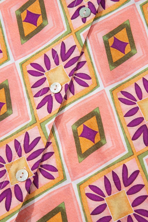 Vestido Curto Floral Geométrico Laranja Gola V Botões Manga Ruffled