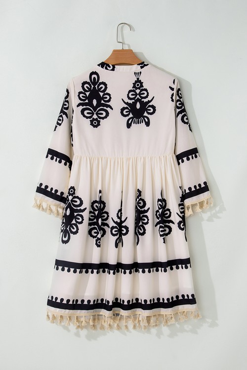 Vestido Curto Bege Western Estampa Tassel Gola V Notched