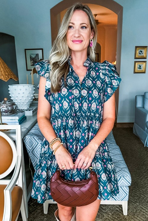 Vestido Curto Floral Retrô Azul Gola com Torção Babados Manga Curta